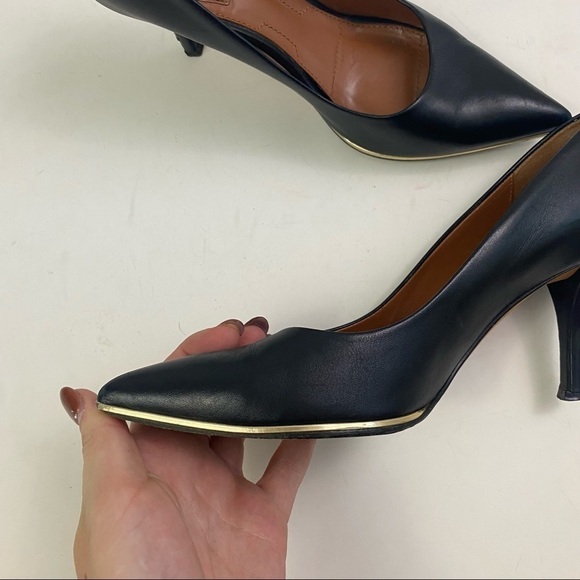 GIVENCHY black leather pointed toe gold trim pumps - Picture 5 of 9